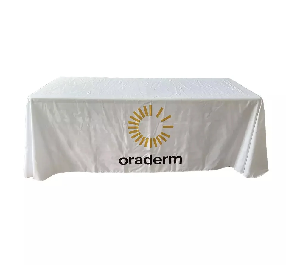 Chemins de table personnalisés 01 Chemins de table personnalisés